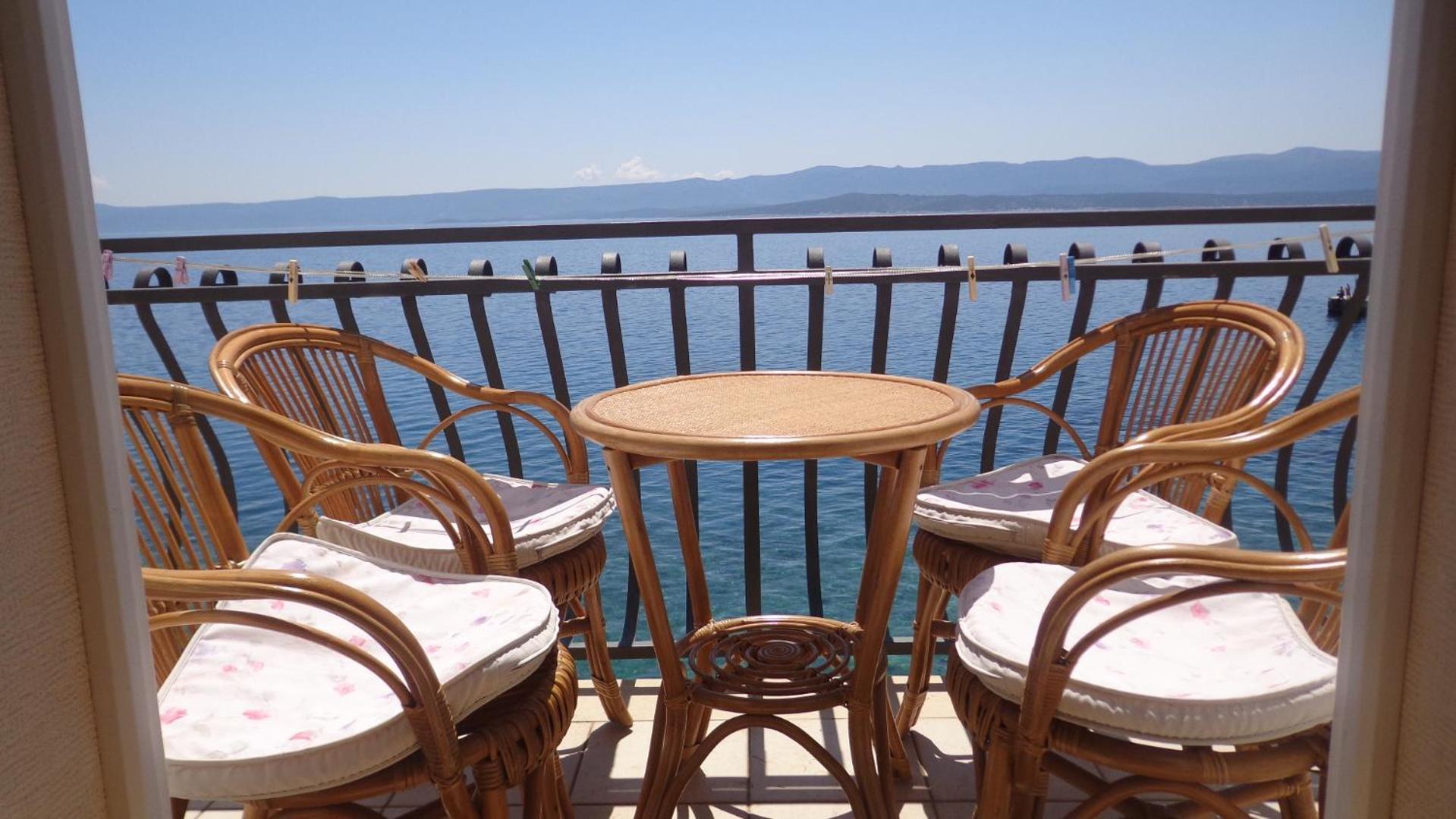 Apartments Santo Bol Rum bild